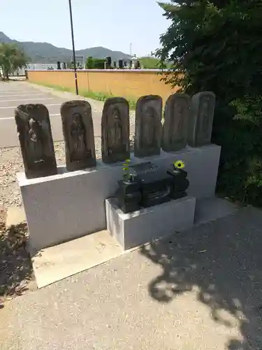 佛修山南光寺の地蔵