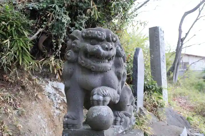 阿久津「田村神社」(郡山市阿久津町)旧社名:伊豆箱根三嶋三社の狛犬