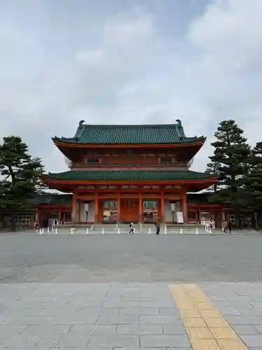 平安神宮の山門