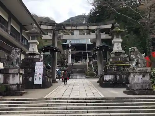 伊奈波神社の鳥居