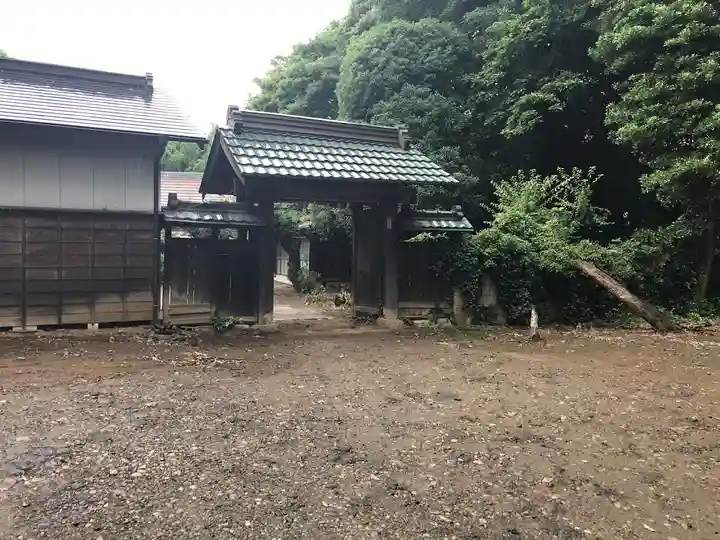 月讀神社の山門・神門