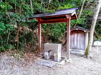 笠松稲荷神社の手水舎