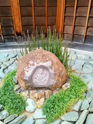 厳定院(東京都)