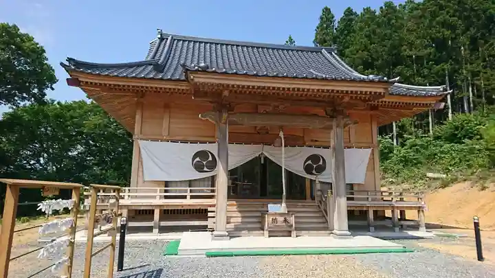 平貝八雲神社の本殿・本堂