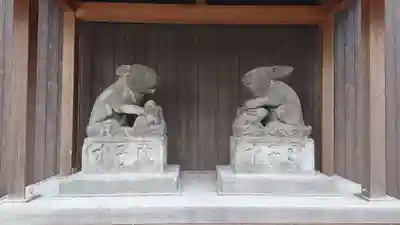 調神社の狛犬