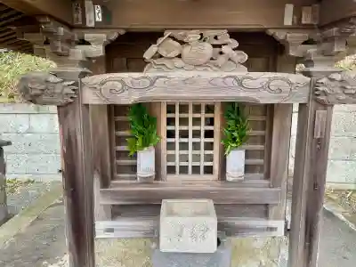 大黒堂（名越大黒堂）の{uncategorized: "未分類", other: "その他", undefined: "問題あり", building: "その他建物", grave: "お墓", sacred_gate: "鳥居", guardian: "狛犬", statue: "像", buddha: "仏像", history: "歴史", nature: "自然", garden: "庭園", animal: "動物", pagoda: "塔", temizu: "手水舎", mountain_gate: "山門・神門", sanctuary: "本殿・本堂", subordinate: "末社・摂社", art: "芸術", scenery: "景色", jizo: "地蔵", ema: "絵馬", goshuin: "御朱印", omikuji: "おみくじ", items: "授与品その他", amulet: "お守り", goshuincho: "御朱印帳", eats: "食事", festival: "お祭り", votive_dance: "神楽", shichigosan: "七五三参", wedding: "結婚式", experience: "体験その他", initially: "初詣", around: "周辺", anti_infection: "感染症対策"}