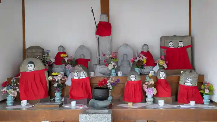 子育て地蔵尊 四国八十八霊場御砂踏場(大阪府)