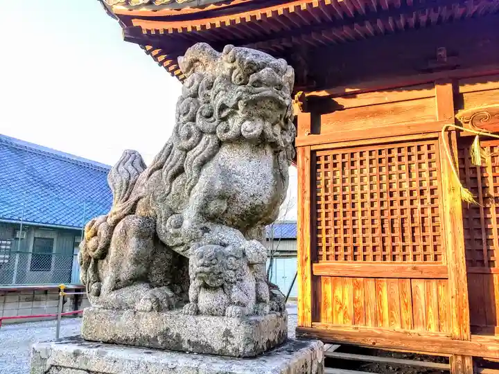 八幡社(上井ケ谷八幡社)の狛犬