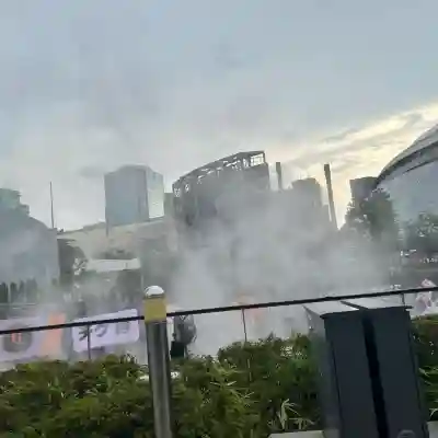 祠(東京ドームシティー屋上)(東京都)