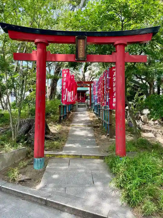 亀岡八幡宮(亀岡八幡神社)(神奈川県)