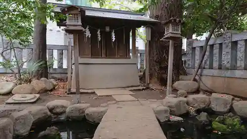 神明氷川神社の末社・摂社
