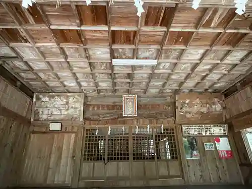 崎山八幡神社の本殿