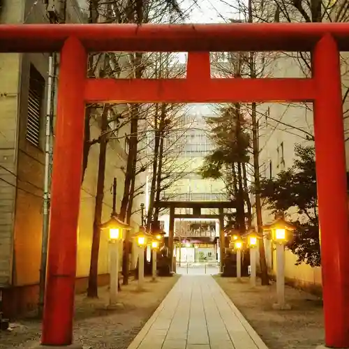 花園神社の鳥居