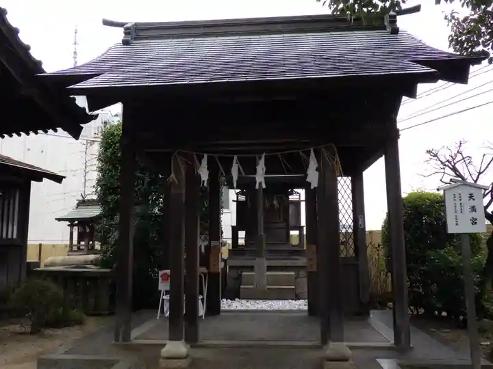 岡山神社の末社・摂社