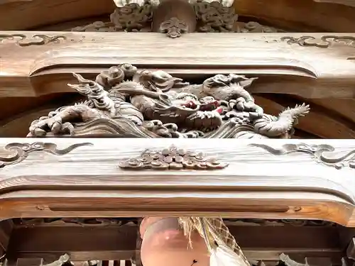 山村神社の芸術