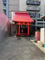 和田森稲荷神社の{uncategorized: "未分類", other: "その他", undefined: "問題あり", building: "その他建物", grave: "お墓", sacred_gate: "鳥居", guardian: "狛犬", statue: "像", buddha: "仏像", history: "歴史", nature: "自然", garden: "庭園", animal: "動物", pagoda: "塔", temizu: "手水舎", mountain_gate: "山門・神門", sanctuary: "本殿・本堂", subordinate: "末社・摂社", art: "芸術", scenery: "景色", jizo: "地蔵", ema: "絵馬", goshuin: "御朱印", omikuji: "おみくじ", items: "授与品その他", amulet: "お守り", goshuincho: "御朱印帳", eats: "食事", festival: "お祭り", votive_dance: "神楽", shichigosan: "七五三参", wedding: "結婚式", experience: "体験その他", initially: "初詣", around: "周辺", anti_infection: "感染症対策"}