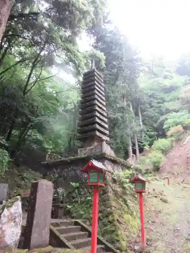 満願寺の塔