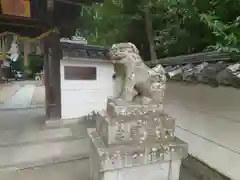 荒見神社の狛犬