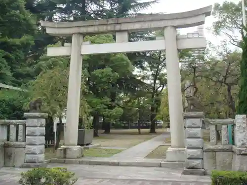 川口神社の鳥居