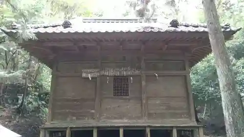 熊野神社の本殿・本堂