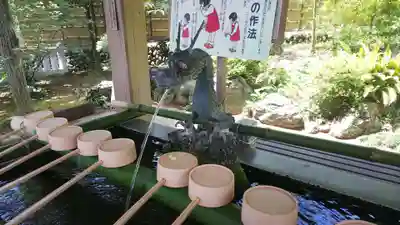 高麗神社の手水舎