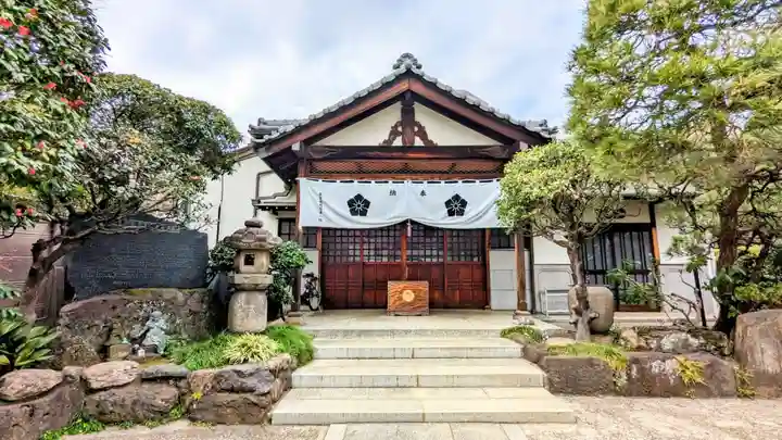 龍泉院の本殿・本堂