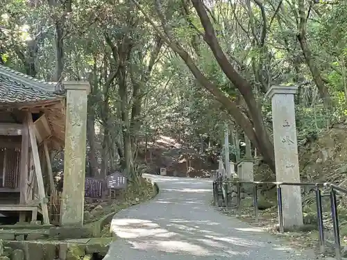 光明寺の山門・神門