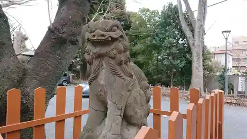 嶺御嶽神社の狛犬
