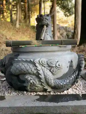 須山浅間神社の手水舎