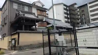 願教寺(京都府)