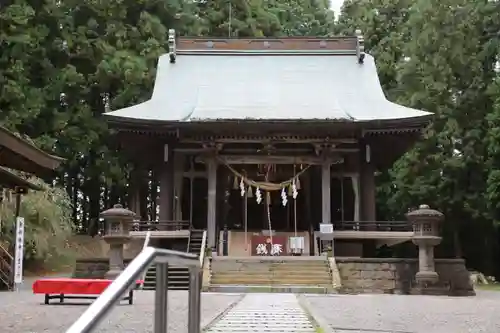 八幡神社の本殿