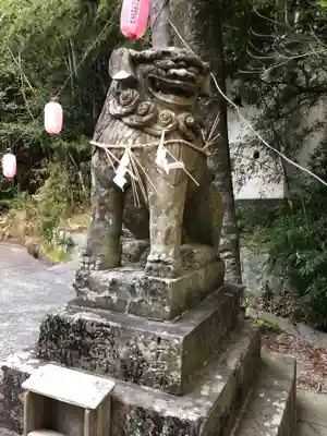 宇佐八幡神社の狛犬