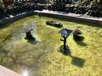 粟島神社の{uncategorized: "未分類", other: "その他", undefined: "問題あり", building: "その他建物", grave: "お墓", sacred_gate: "鳥居", guardian: "狛犬", statue: "像", buddha: "仏像", history: "歴史", nature: "自然", garden: "庭園", animal: "動物", pagoda: "塔", temizu: "手水舎", mountain_gate: "山門・神門", sanctuary: "本殿・本堂", subordinate: "末社・摂社", art: "芸術", scenery: "景色", jizo: "地蔵", ema: "絵馬", goshuin: "御朱印", omikuji: "おみくじ", items: "授与品その他", amulet: "お守り", goshuincho: "御朱印帳", eats: "食事", festival: "お祭り", votive_dance: "神楽", shichigosan: "七五三参", wedding: "結婚式", experience: "体験その他", initially: "初詣", around: "周辺", anti_infection: "感染症対策"}