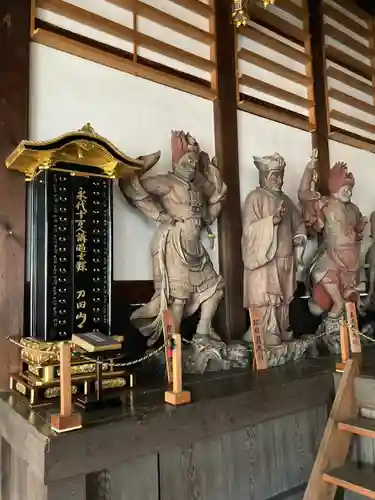 鶴林寺(兵庫県)