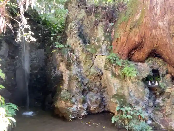 目の霊山 油山寺の周辺