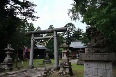 三春大神宮の鳥居