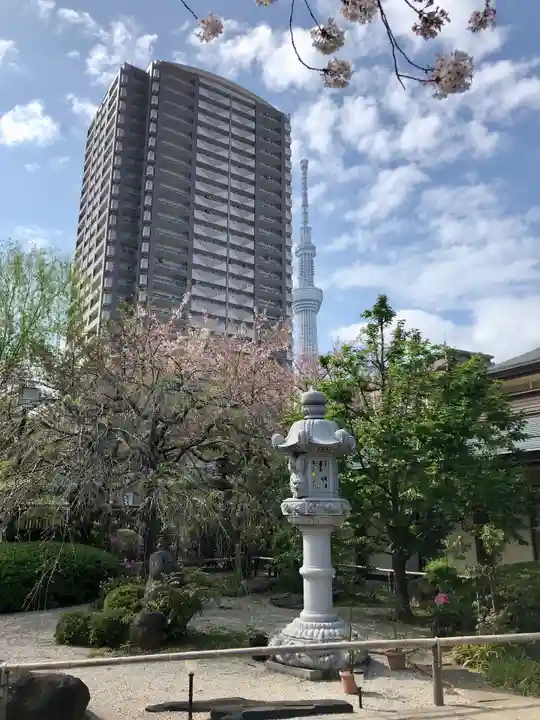 龍眼寺(萩寺)の庭園