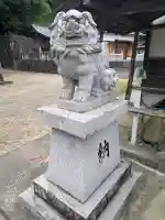 雨之宮神社の狛犬