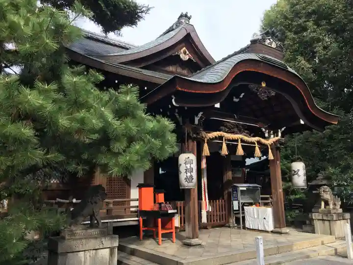 熊野神社の本殿・本堂