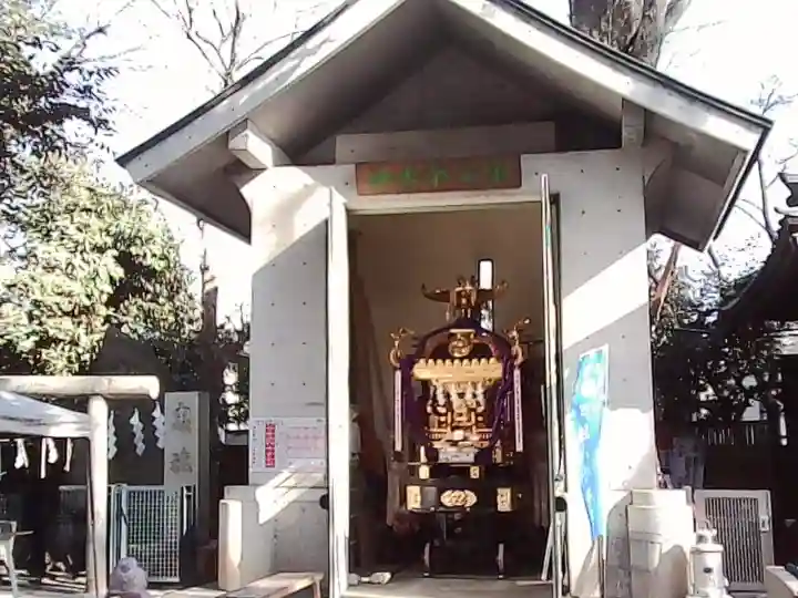 戸越八幡神社の{uncategorized: "未分類", other: "その他", undefined: "問題あり", building: "その他建物", grave: "お墓", sacred_gate: "鳥居", guardian: "狛犬", statue: "像", buddha: "仏像", history: "歴史", nature: "自然", garden: "庭園", animal: "動物", pagoda: "塔", temizu: "手水舎", mountain_gate: "山門・神門", sanctuary: "本殿・本堂", subordinate: "末社・摂社", art: "芸術", scenery: "景色", jizo: "地蔵", ema: "絵馬", goshuin: "御朱印", omikuji: "おみくじ", items: "授与品その他", amulet: "お守り", goshuincho: "御朱印帳", eats: "食事", festival: "お祭り", votive_dance: "神楽", shichigosan: "七五三参", wedding: "結婚式", experience: "体験その他", initially: "初詣", around: "周辺", anti_infection: "感染症対策"}
