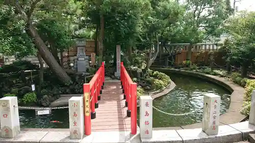 相模国総社六所神社の庭園