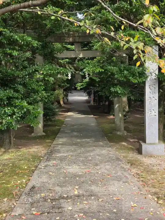 杉原神社の{uncategorized: "未分類", other: "その他", undefined: "問題あり", building: "その他建物", grave: "お墓", sacred_gate: "鳥居", guardian: "狛犬", statue: "像", buddha: "仏像", history: "歴史", nature: "自然", garden: "庭園", animal: "動物", pagoda: "塔", temizu: "手水舎", mountain_gate: "山門・神門", sanctuary: "本殿・本堂", subordinate: "末社・摂社", art: "芸術", scenery: "景色", jizo: "地蔵", ema: "絵馬", goshuin: "御朱印", omikuji: "おみくじ", items: "授与品その他", amulet: "お守り", goshuincho: "御朱印帳", eats: "食事", festival: "お祭り", votive_dance: "神楽", shichigosan: "七五三参", wedding: "結婚式", experience: "体験その他", initially: "初詣", around: "周辺", anti_infection: "感染症対策"}