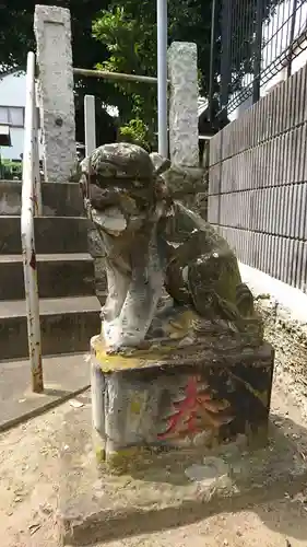 入日神社の狛犬