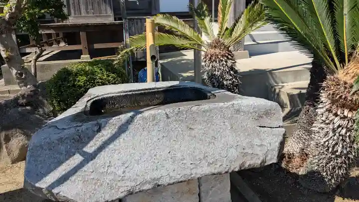 東妙寺の手水舎