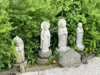 照江寺の地蔵