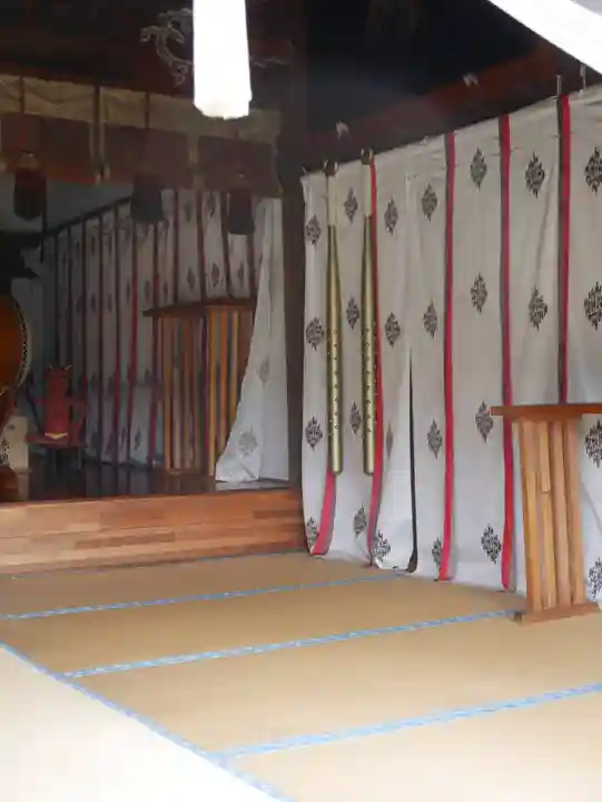 鬼鎮神社の本殿・本堂