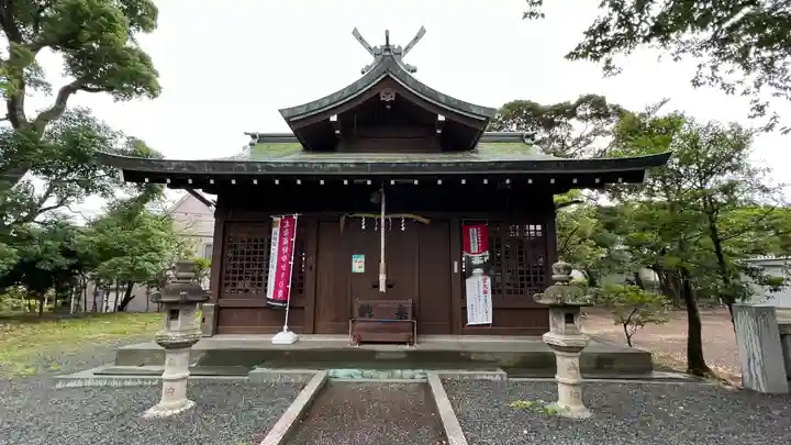 間眠神社の本殿・本堂