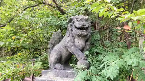 歌志内神社の狛犬