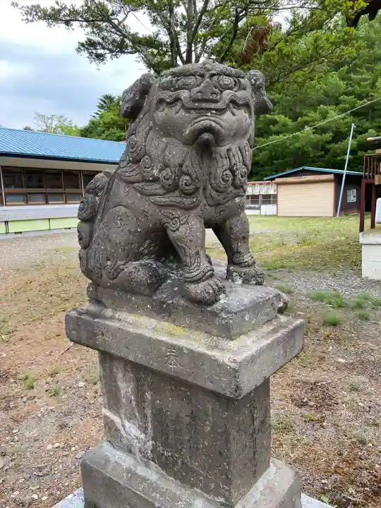 池田神社の狛犬