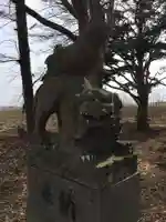 舞鶴神社の狛犬